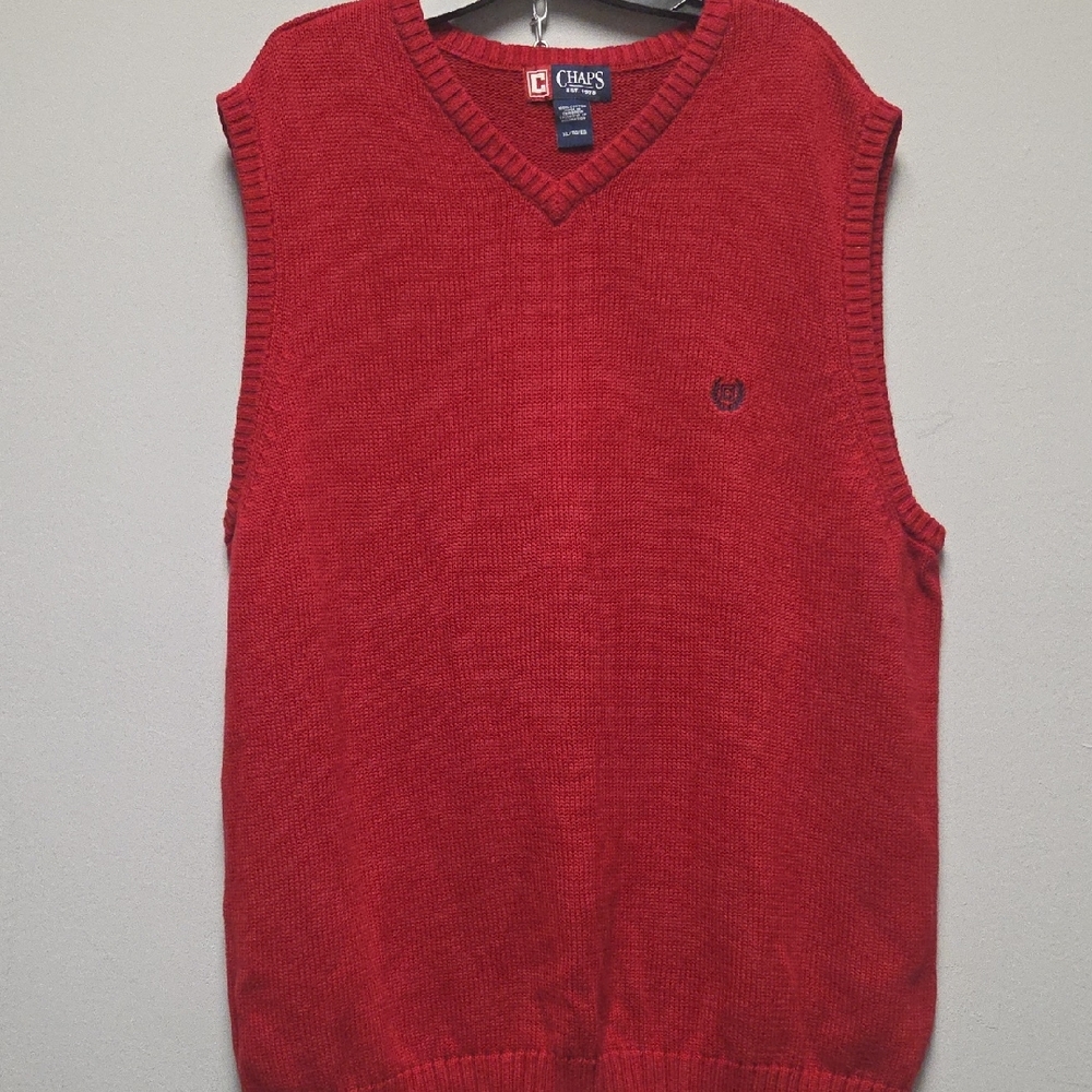 Chaps Men's V-Neck Red Sweater Vest